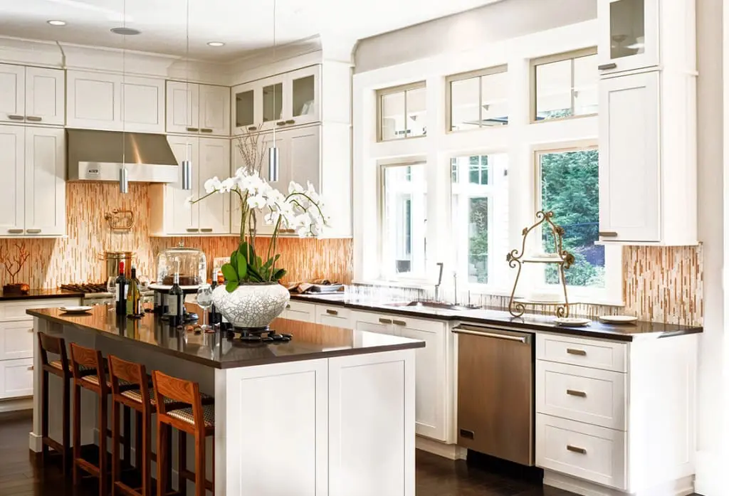 How Much Space Do You Need for a Kitchen Island: Essential Tips