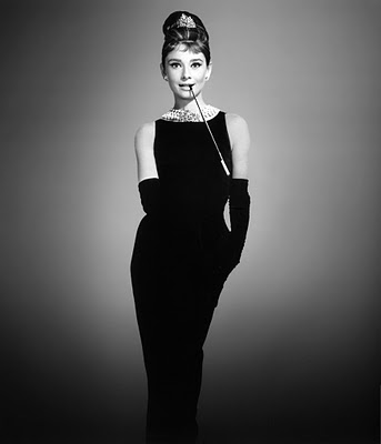 Audrey-Hepburn-Breakfast-at-Tiffanys-Givenchy-Dress-126