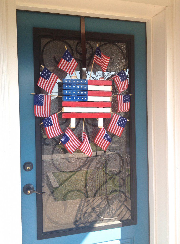 American flag patriotic door decoration MyFixitUpLife