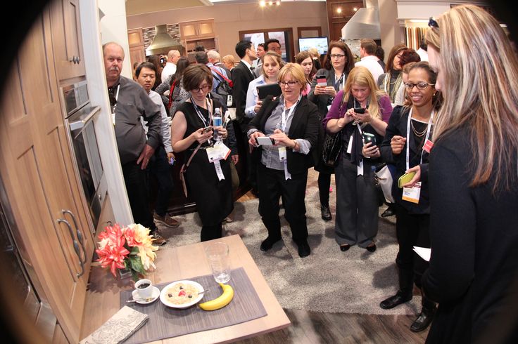 KBtribechat members are enjoying a Twitter chat event.