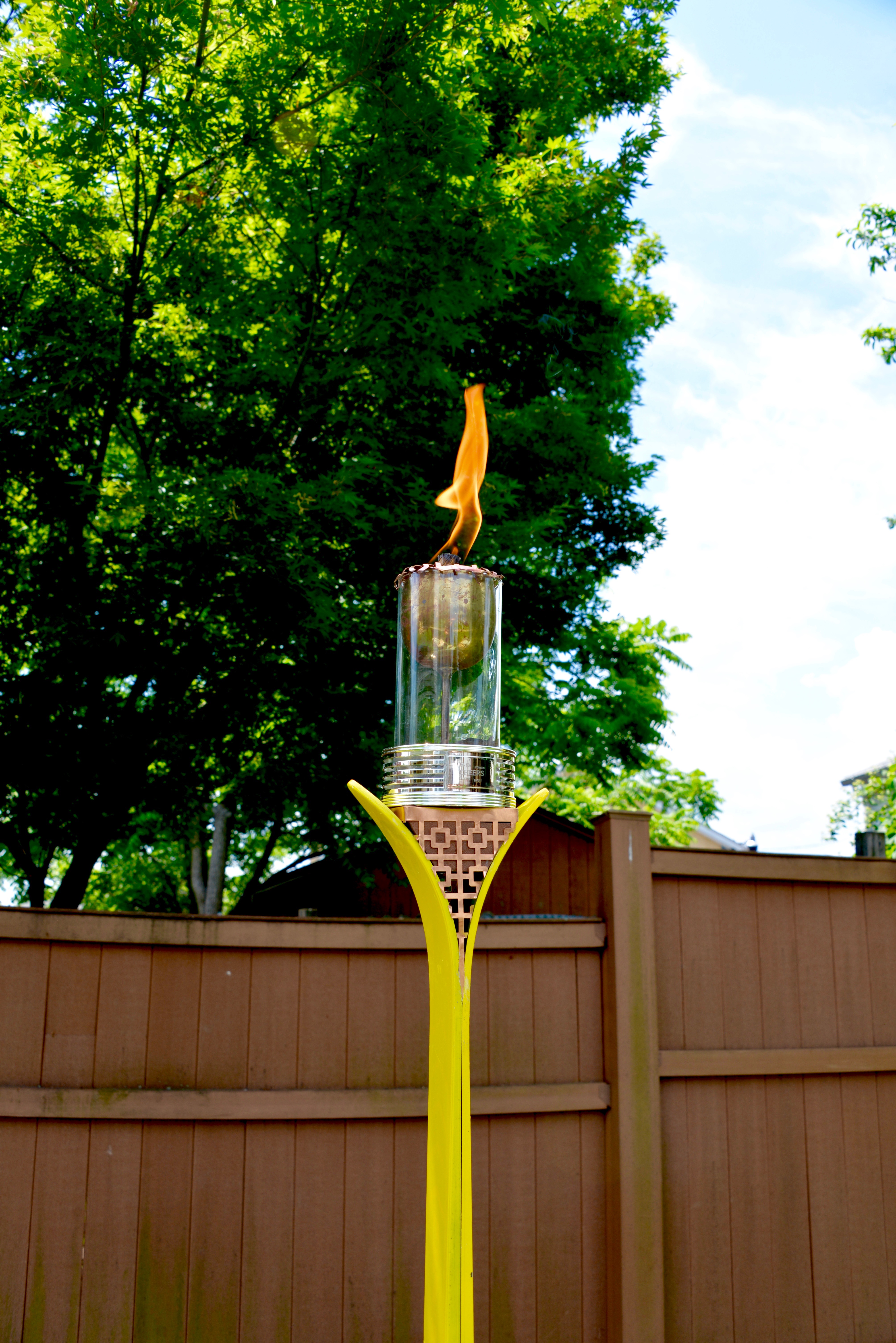 how to make a tiki torch