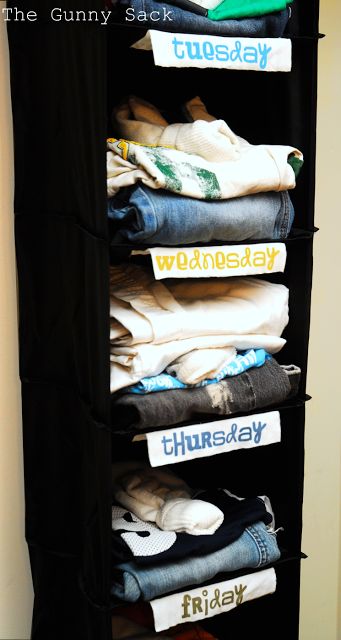 2016_0817_Back to school_Weekly clothes organization