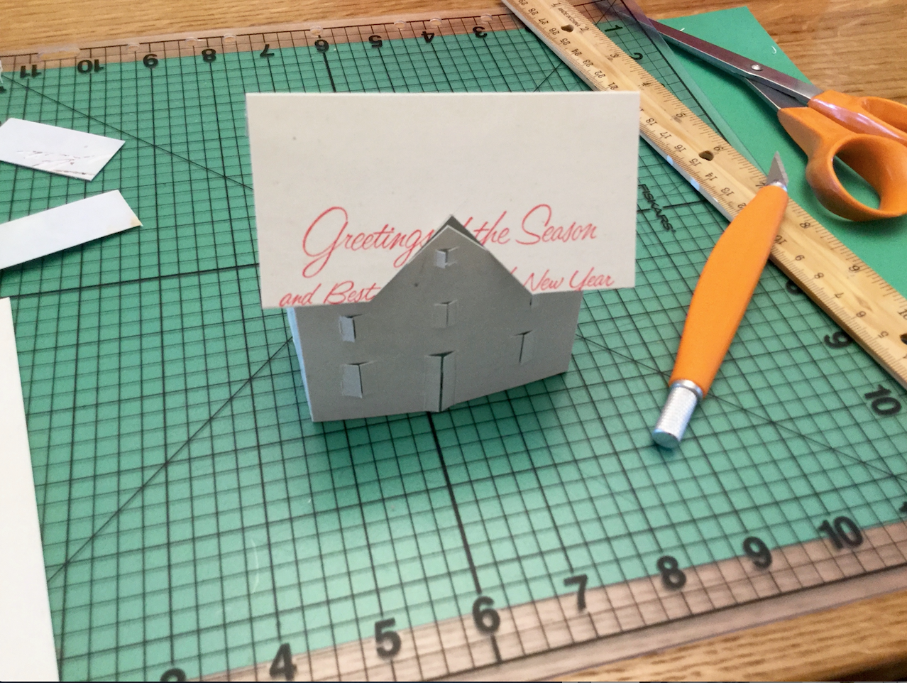 5 Each house fac?ade determined the shape of the roof, and using the crease made making each roof so much easier MyFixitUpLife