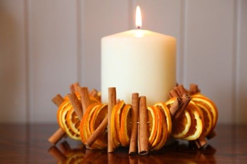 Candle light orange cinnamon