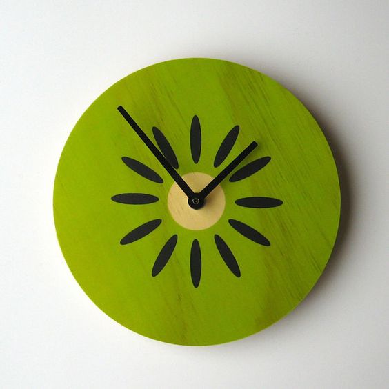 kiwi clock