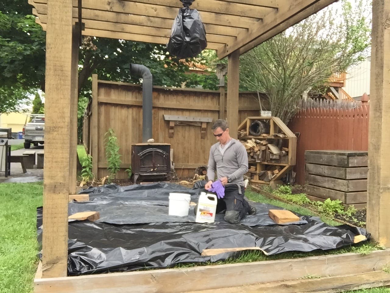 Man v. Pergola How to clean, stain and seal a wood pergola