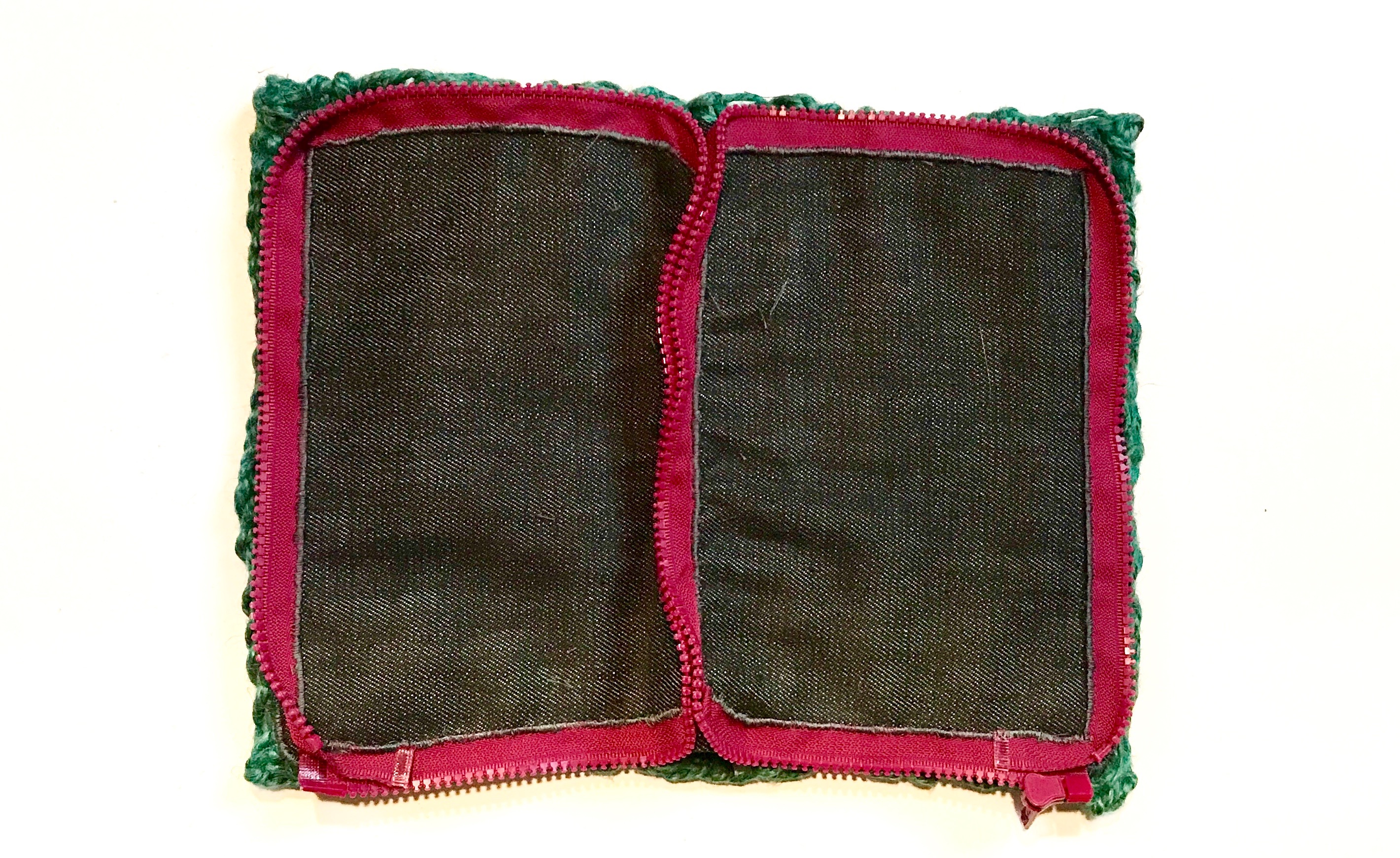 5 Twine handbag crochet denim lining fiskars and zipper sewn inside view myfixituplife