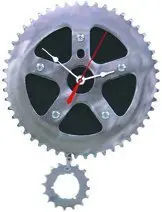 Recycled_Rubber_Clock from Resource Revival