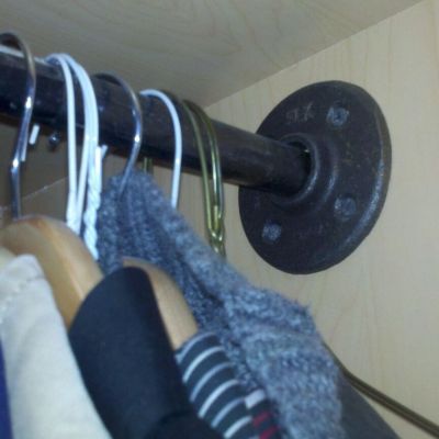 Use black gas pipe for DIY closet pole