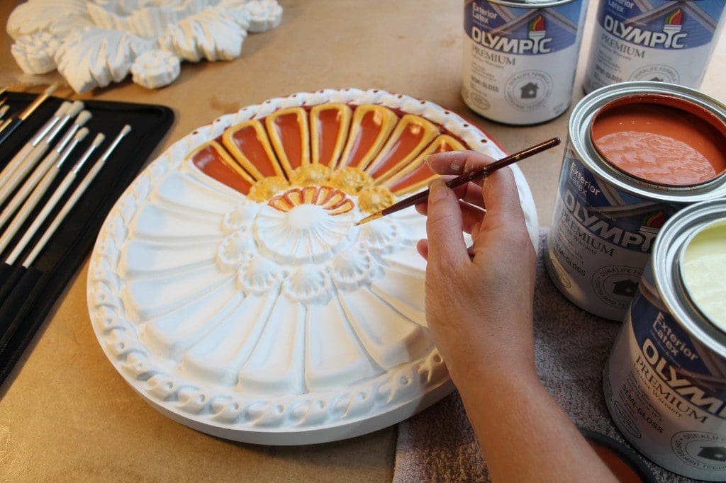 Here's an idea that I was able to bring to life in our little studio in just a few hours. I saw a ceiling medallion that immediately made me think of Thanksgiving door decorations.