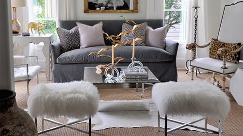 Living room with personality. Mixing metals can be lush and luxe. Spotted from Leigh-Ann Allaire Perrault