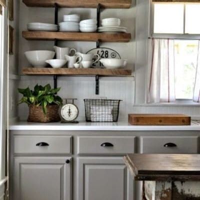 open shelves kitchen