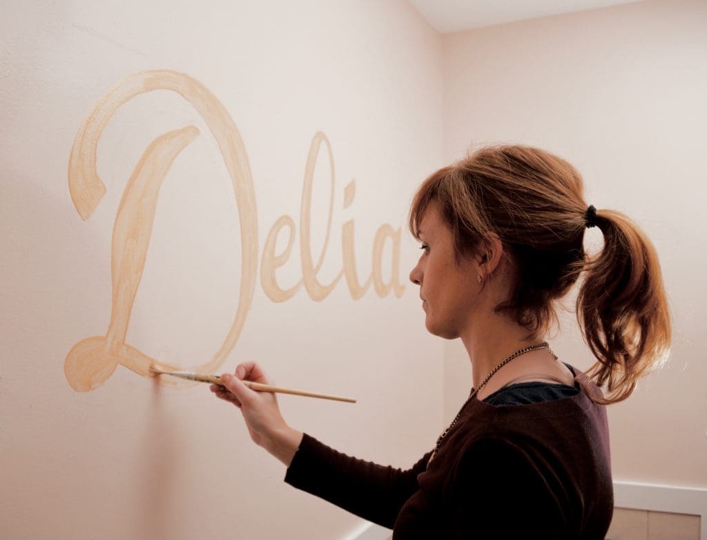 Every DIY project needs a plan. When we paint, we have a painting sequence that has proven successful. Here's how to paint a room.