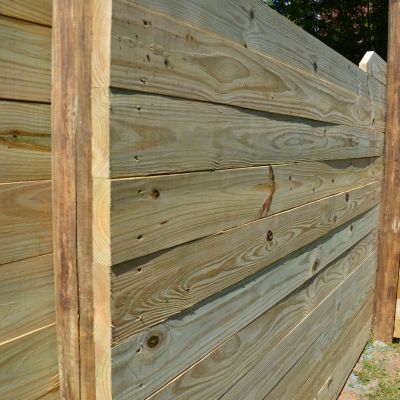 how to build a fence