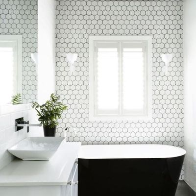 3 MyFixitUpLife Hoss Design bathroom black