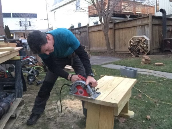 Workbench woodworking projects: Build the best garden bench ever