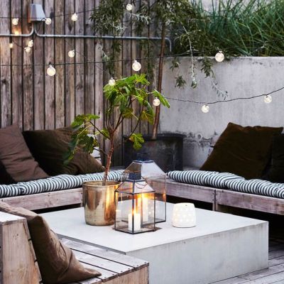 3 twinkle candle fire backyard