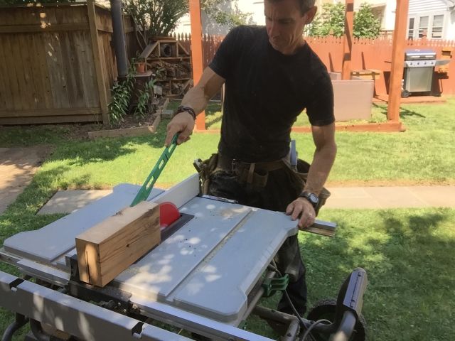 Hitachi table saw