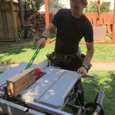 Hitachi table saw