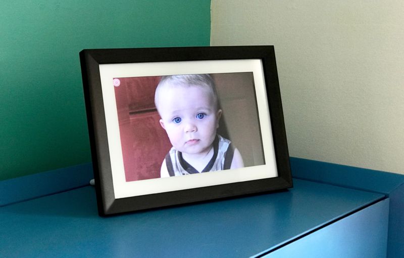Dragon Touch digital picture frame MyFixitUpLife Jack baby photo