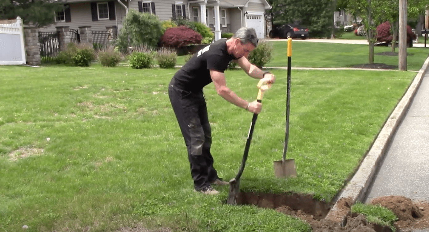 How to build a wood mailbox at home