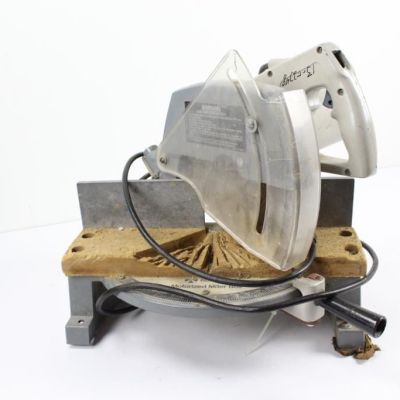 rockwell-international-34010-motorized-miter-saw-1024x683-1