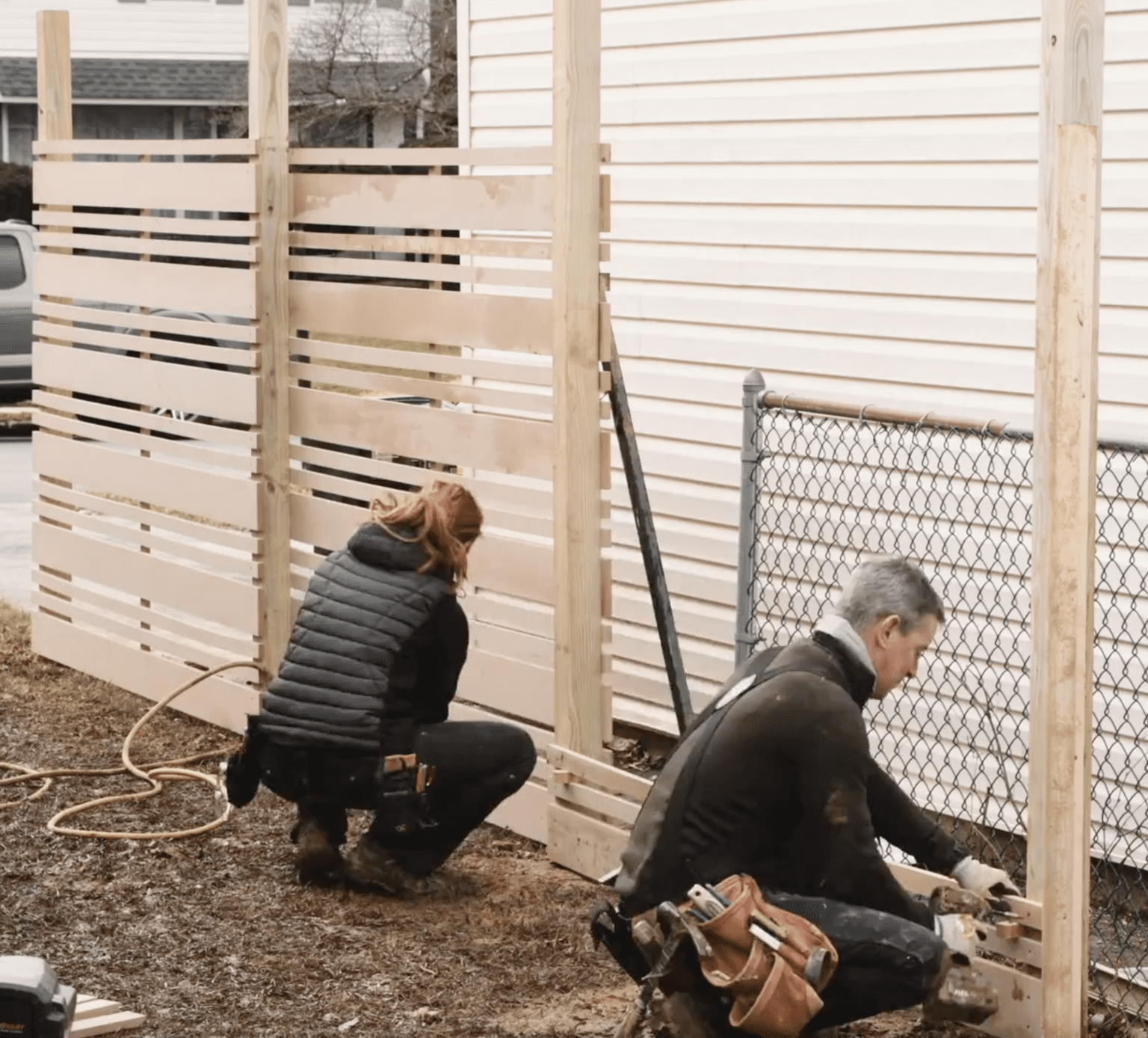 HowTo Build a Privacy Fence Between Yards