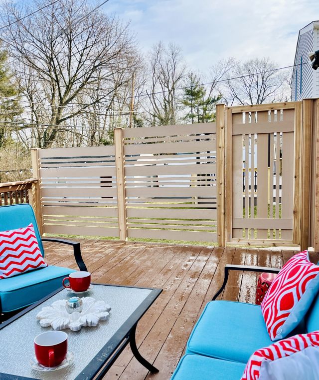 Modern Mill After Deck Privacy Screen Furnished
