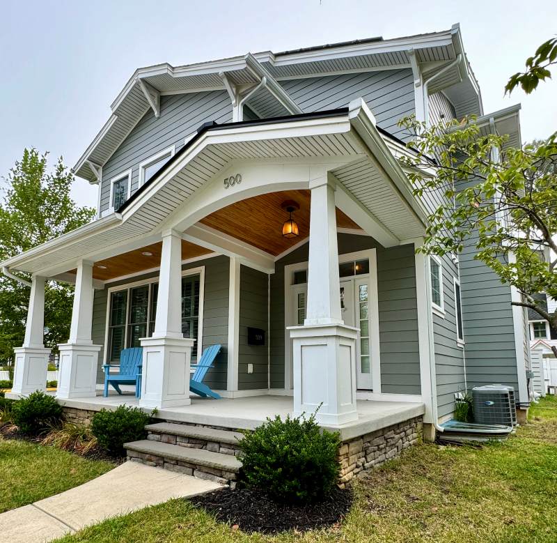 House - porch - home that ages well - myfixituplife