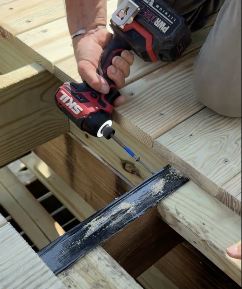 Mark Clement Skil PWRCore 20V Impact Driver - Deck building